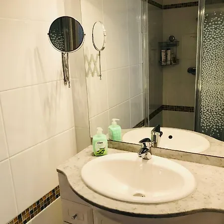 Cosy, Au Pied De La Du Grazel. Apartmán Gruissan