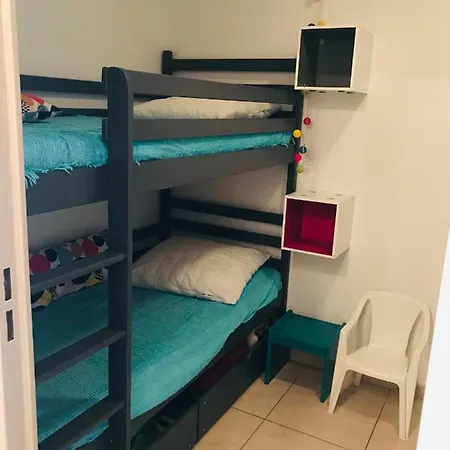 Апартаменты Cosy, Au Pied De La Du Grazel. Груиссан